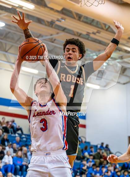 Thumbnail 2 in Rouse @ Leander photogallery.