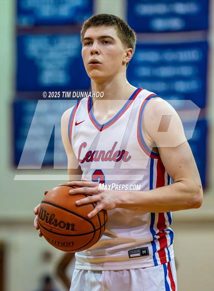 Thumbnail 1 in Rouse @ Leander photogallery.