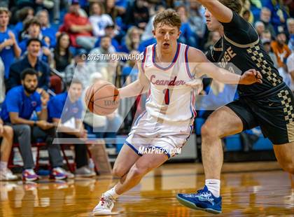 Thumbnail 1 in Rouse @ Leander photogallery.