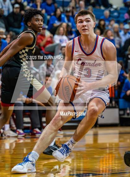 Thumbnail 3 in Rouse @ Leander photogallery.