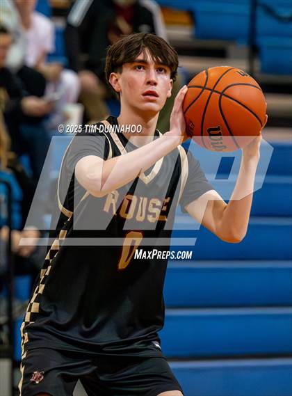 Thumbnail 1 in Rouse @ Leander photogallery.