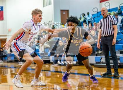 Thumbnail 1 in Rouse @ Leander photogallery.