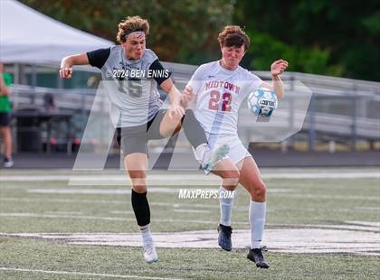 Thumbnail 2 in Midtown vs McIntosh (GHSA 5A Semifinal) photogallery.