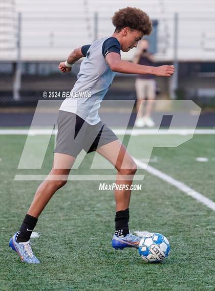 Thumbnail 1 in Midtown vs McIntosh (GHSA 5A Semifinal) photogallery.