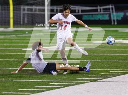 Thumbnail 2 in Midtown vs McIntosh (GHSA 5A Semifinal) photogallery.