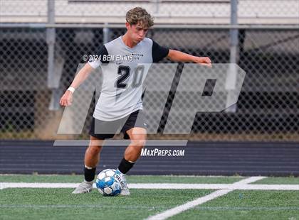 Thumbnail 2 in Midtown vs McIntosh (GHSA 5A Semifinal) photogallery.