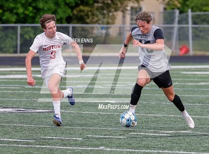 Thumbnail 3 in Midtown vs McIntosh (GHSA 5A Semifinal) photogallery.