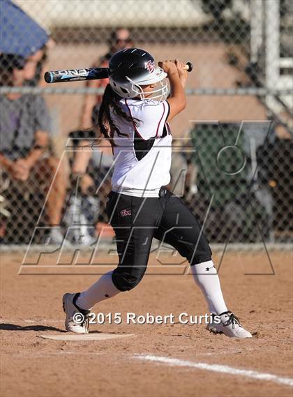 Thumbnail 3 in El Modena @ Valencia photogallery.