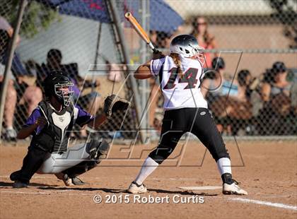 Thumbnail 3 in El Modena @ Valencia photogallery.
