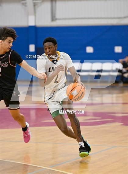 Thumbnail 3 in Lake Worth vs Shabach Christian Academy (Sun Bash Tampa) photogallery.