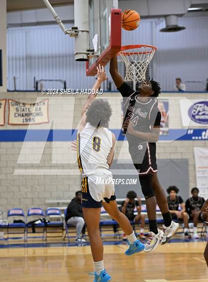 Thumbnail 3 in Lake Worth vs Shabach Christian Academy (Sun Bash Tampa) photogallery.