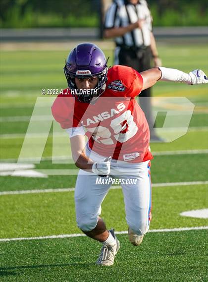 Thumbnail 3 in Kansas vs Missouri All Star Game photogallery.