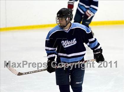 Thumbnail 2 in Northwest vs. Parkway West photogallery.