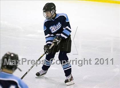 Thumbnail 1 in Northwest vs. Parkway West photogallery.
