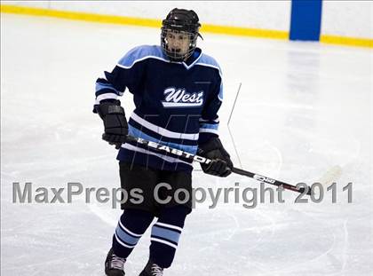Thumbnail 3 in Northwest vs. Parkway West photogallery.