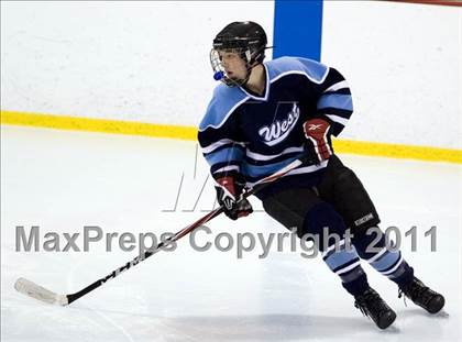 Thumbnail 1 in Northwest vs. Parkway West photogallery.