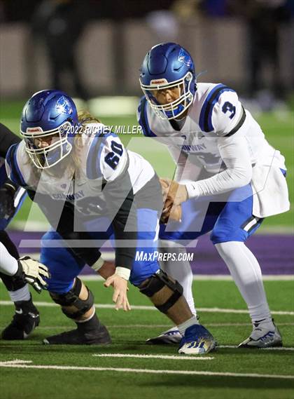 Thumbnail 1 in Conway @ Fayetteville (AAA 7A 2nd Round Playoff) photogallery.