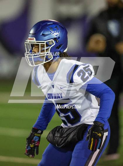 Thumbnail 2 in Conway @ Fayetteville (AAA 7A 2nd Round Playoff) photogallery.