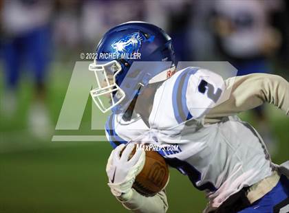Thumbnail 2 in Conway @ Fayetteville (AAA 7A 2nd Round Playoff) photogallery.