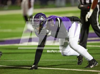 Thumbnail 2 in Conway @ Fayetteville (AAA 7A 2nd Round Playoff) photogallery.