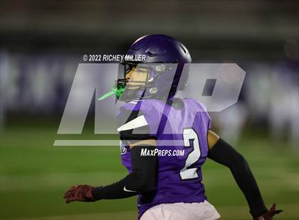 Thumbnail 2 in Conway @ Fayetteville (AAA 7A 2nd Round Playoff) photogallery.