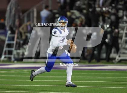 Thumbnail 3 in Conway @ Fayetteville (AAA 7A 2nd Round Playoff) photogallery.
