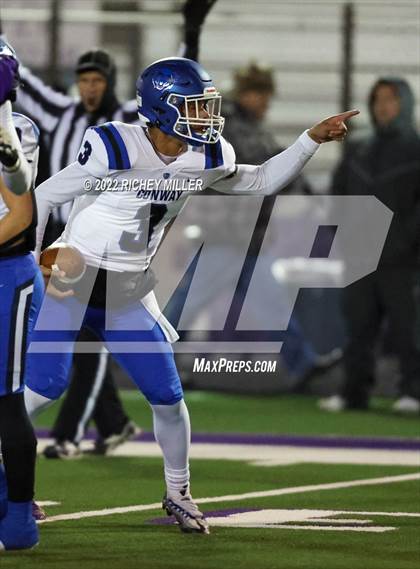 Thumbnail 2 in Conway @ Fayetteville (AAA 7A 2nd Round Playoff) photogallery.