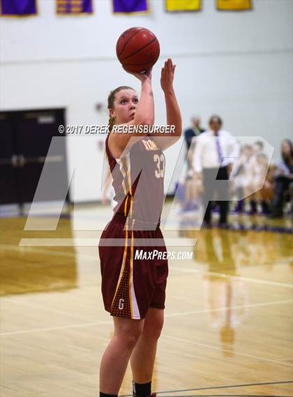 Thumbnail 1 in Golden vs Holy Family (Sweet 16) photogallery.