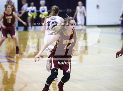 Thumbnail 2 in Golden vs Holy Family (Sweet 16) photogallery.