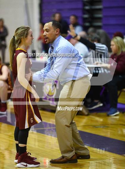 Thumbnail 3 in Golden vs Holy Family (Sweet 16) photogallery.