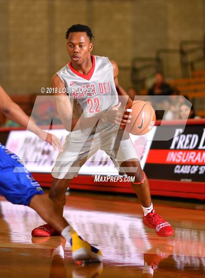 Thumbnail 3 in El Toro @ Mater Dei photogallery.