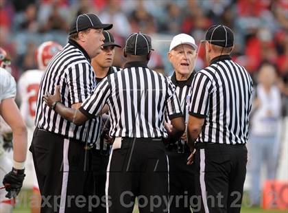 Thumbnail 3 in Garden Grove vs. Corona del Mar (CIF SS Southern Division Final) photogallery.