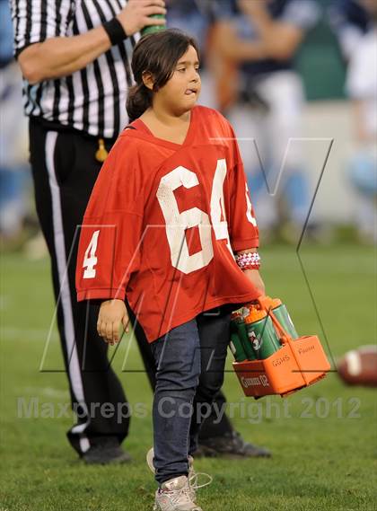 Thumbnail 2 in Garden Grove vs. Corona del Mar (CIF SS Southern Division Final) photogallery.