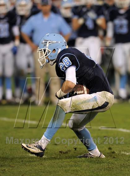 Thumbnail 2 in Garden Grove vs. Corona del Mar (CIF SS Southern Division Final) photogallery.
