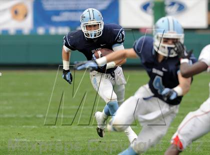 Thumbnail 1 in Garden Grove vs. Corona del Mar (CIF SS Southern Division Final) photogallery.
