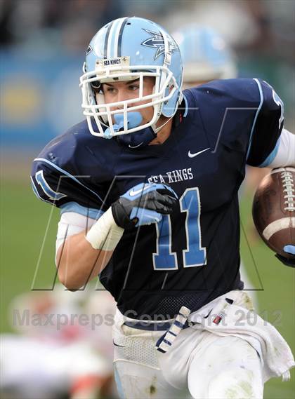 Thumbnail 3 in Garden Grove vs. Corona del Mar (CIF SS Southern Division Final) photogallery.
