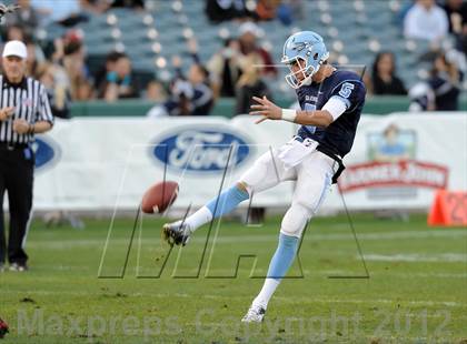 Thumbnail 2 in Garden Grove vs. Corona del Mar (CIF SS Southern Division Final) photogallery.