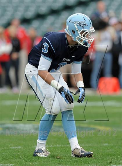 Thumbnail 1 in Garden Grove vs. Corona del Mar (CIF SS Southern Division Final) photogallery.