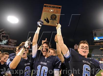 Thumbnail 3 in Garden Grove vs. Corona del Mar (CIF SS Southern Division Final) photogallery.