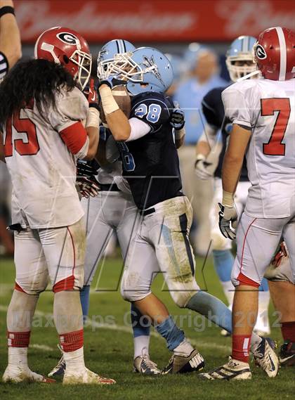 Thumbnail 3 in Garden Grove vs. Corona del Mar (CIF SS Southern Division Final) photogallery.