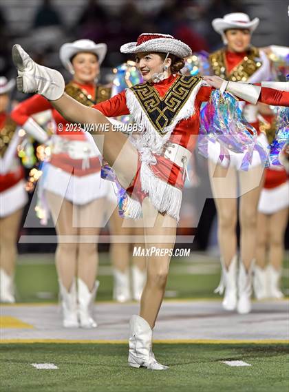 Thumbnail 1 in Longview vs. Porter (UIL 5A Bi-District) photogallery.