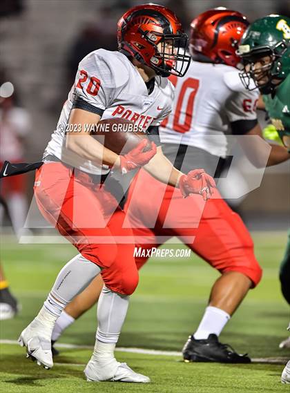 Thumbnail 2 in Longview vs. Porter (UIL 5A Bi-District) photogallery.