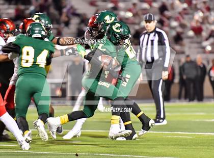 Thumbnail 2 in Longview vs. Porter (UIL 5A Bi-District) photogallery.