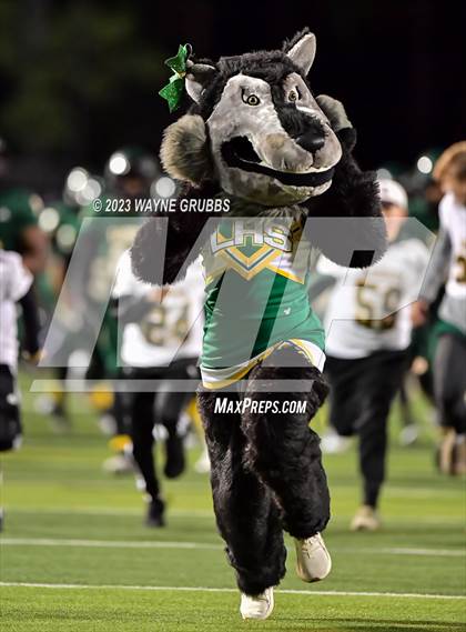 Thumbnail 1 in Longview vs. Porter (UIL 5A Bi-District) photogallery.