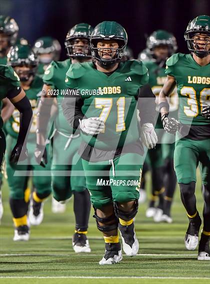 Thumbnail 2 in Longview vs. Porter (UIL 5A Bi-District) photogallery.