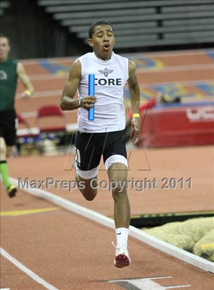 Thumbnail 2 in Run For The Dream California Indoor Invitational (Boys Track Events) photogallery.
