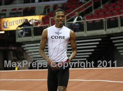 Thumbnail 3 in Run For The Dream California Indoor Invitational (Boys Track Events) photogallery.