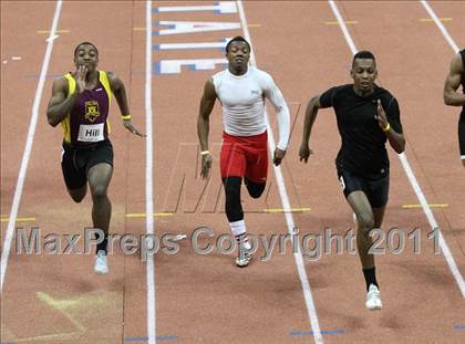 Thumbnail 2 in Run For The Dream California Indoor Invitational (Boys Track Events) photogallery.