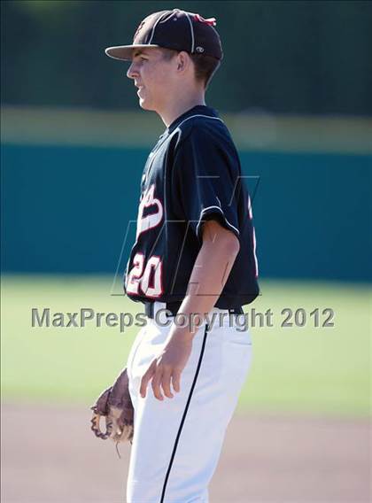 Thumbnail 3 in Head-Royce vs. Valley Christian (CIF NCS D5 Final) photogallery.