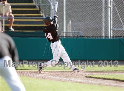 Thumbnail 2 in Head-Royce vs. Valley Christian (CIF NCS D5 Final) photogallery.